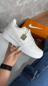 air force branco com brilho